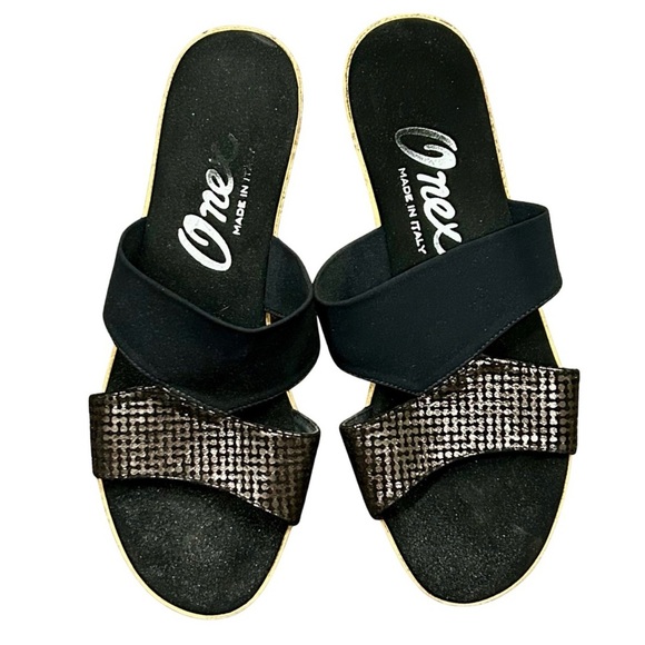 Onex Made in Italy Black & Metallic Slide Sandals – Size 7 - Picture 2 of 7